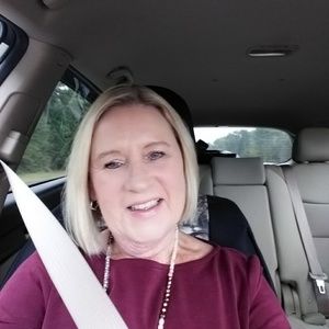 Meet your Posher, Brenda